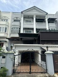 La Suisse (D11), Terrace #474433921